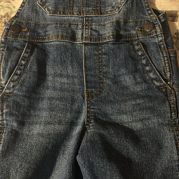 Oshkosh toddler Boy Overall - Picture 6 of 6
